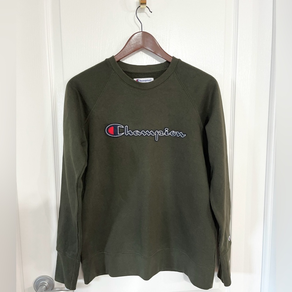 Champion Sweatshirt Size Medium